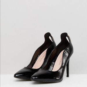 Little mistress point high heels